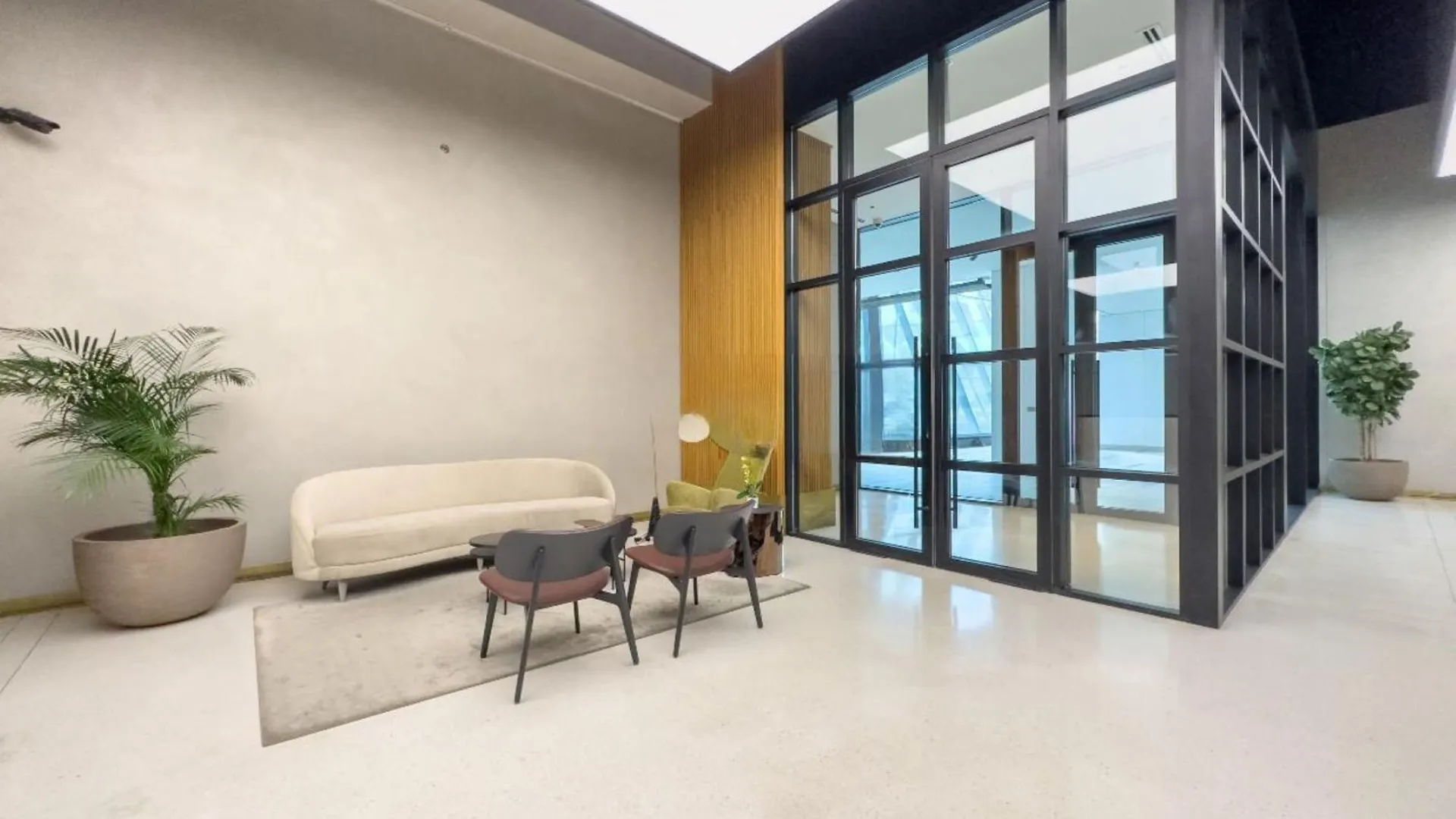 Soothing Studio Getaway In Marquise Square -Business Bay Dubai